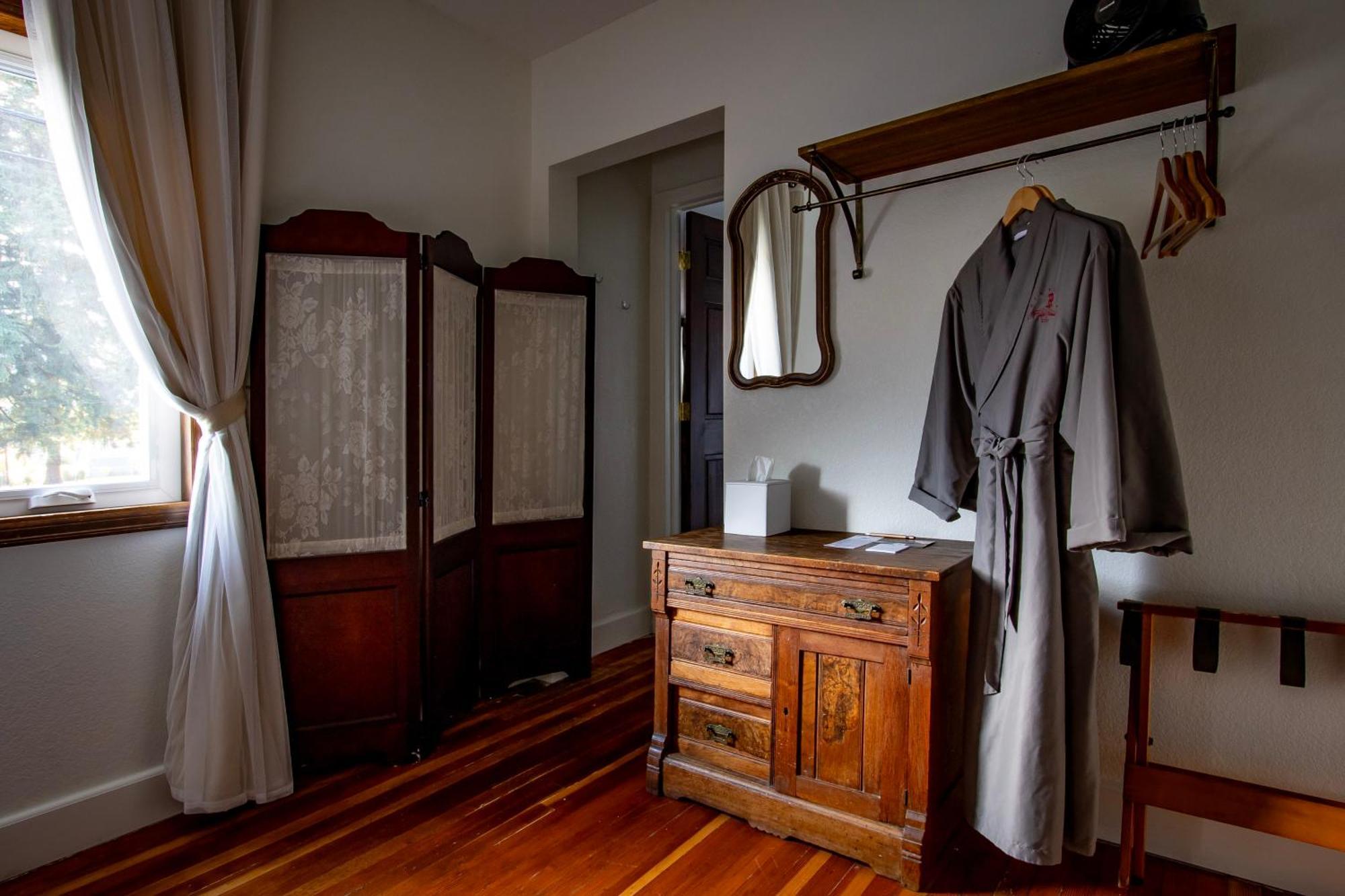 Historic Hotel Packwood Ngoại thất bức ảnh